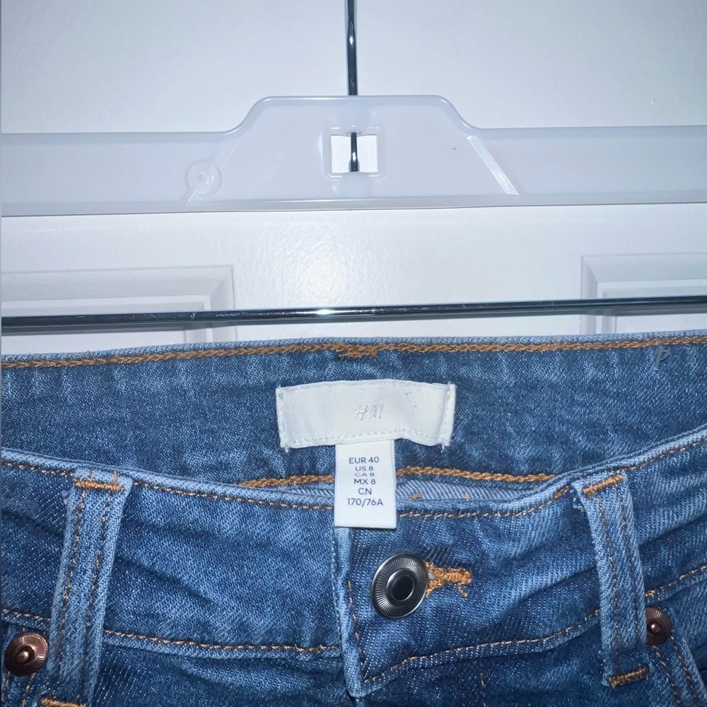 H&M Skinny Jeans - Picture 3 of 3